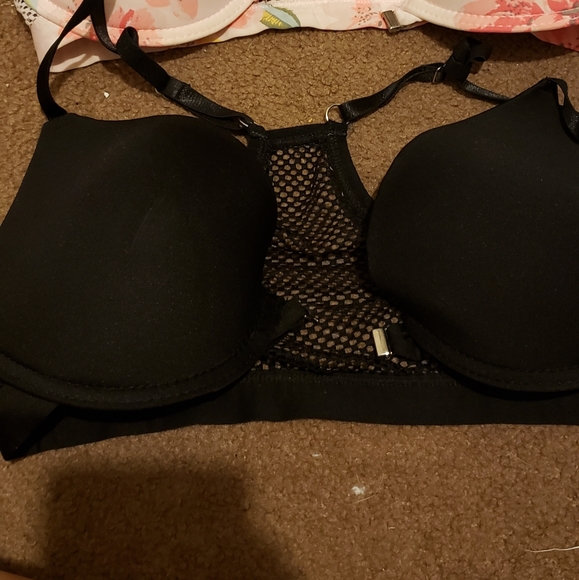 2 bebe bras - Picture 2 of 3